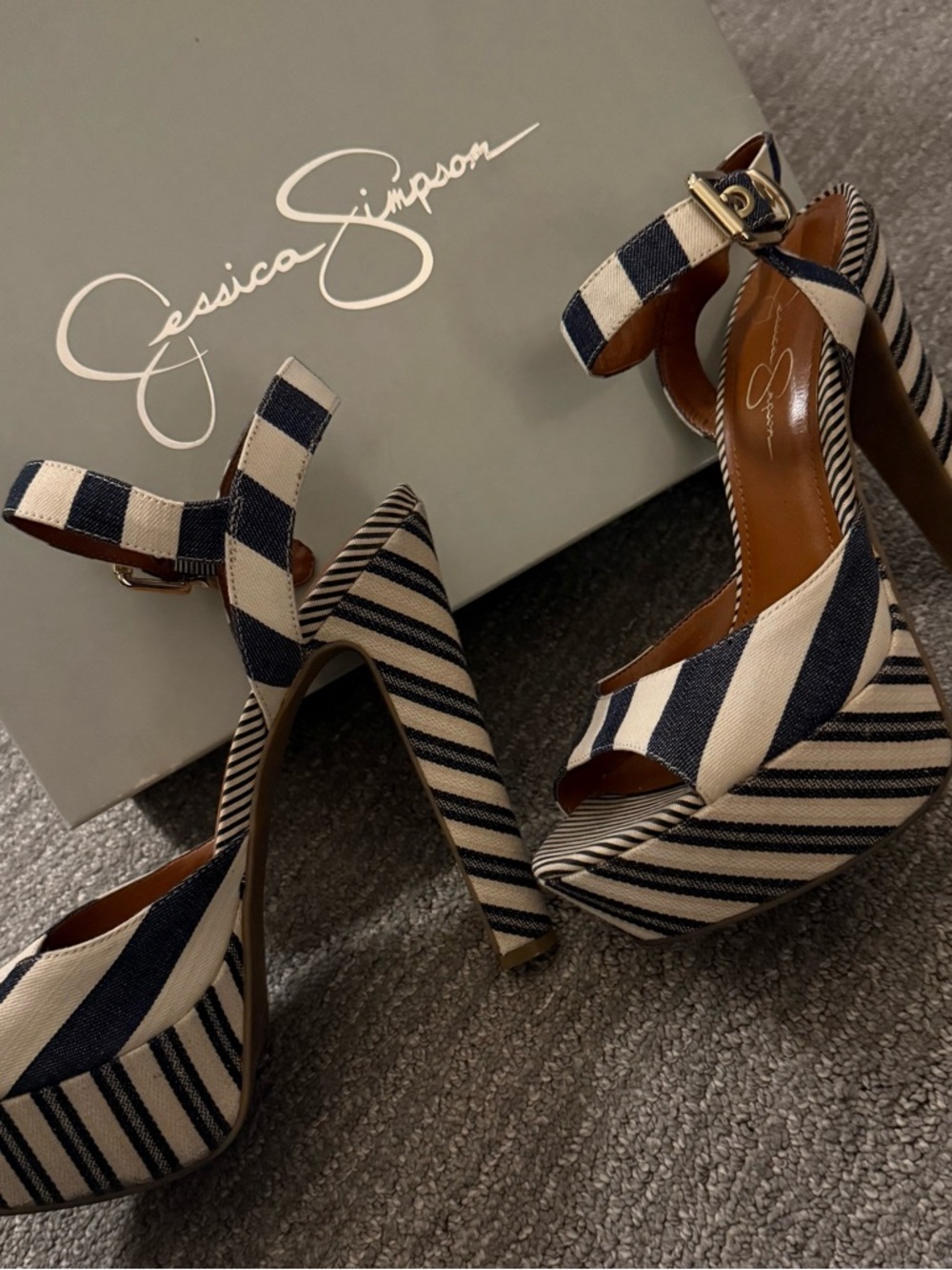Jessica Simpson Navy and White Striped Platform Heels - Picture 3 of 11